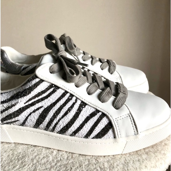 Sam Edelman Circus Devin Zebra Accent Lace Up Sneaker Tennis Shoe size 8 - Picture 5 of 16